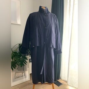 VINTAGE - Navy Blue Long Coat with Fur Lining